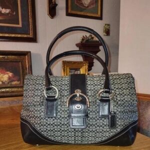 Vintage  Coach SOHO Big Buckle Shoulder Bag